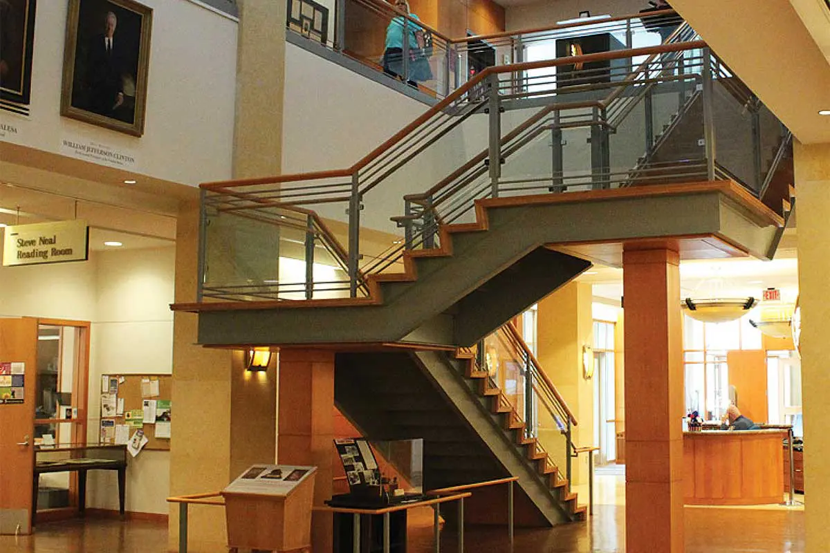 Maximize Library Space