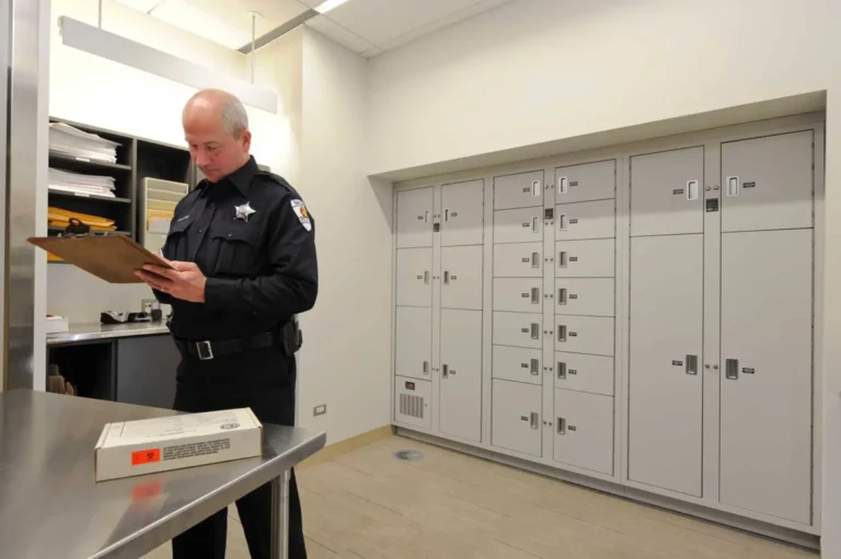Pass-Thru Lockers